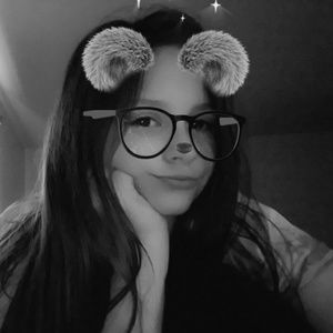 Meet your Posher, Natalie